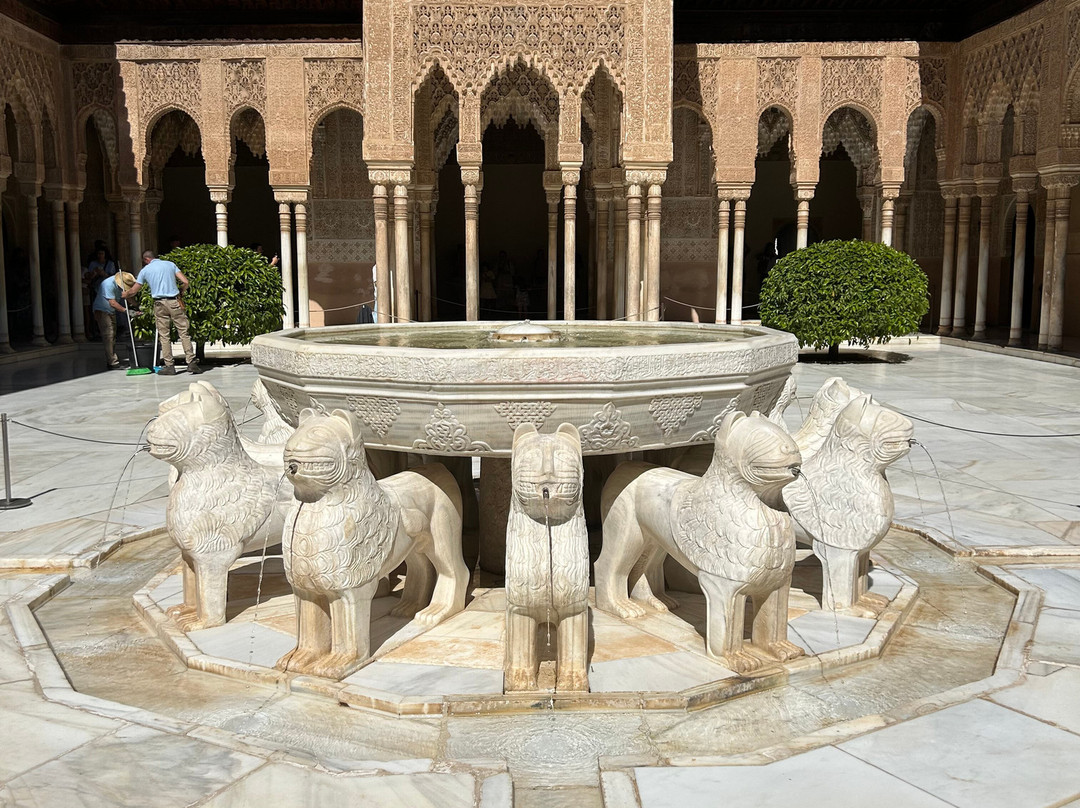 Tour Guide in Granada-格拉纳达必去景点