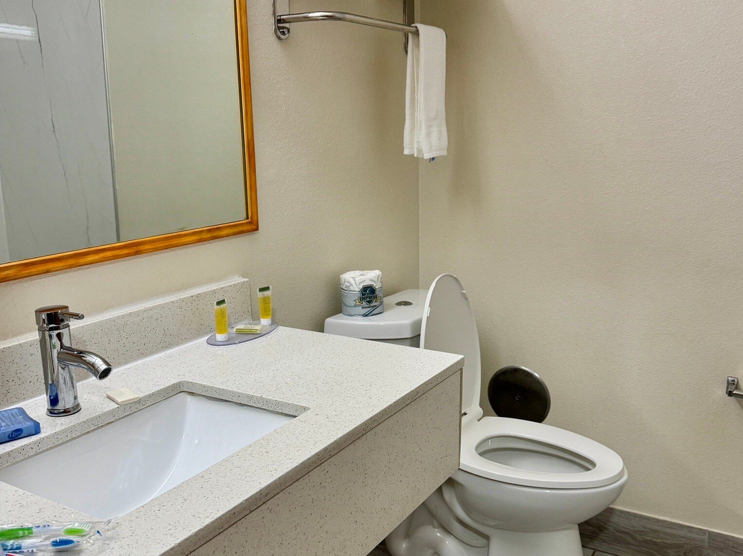 Super 8 by Wyndham Mountain Home主图