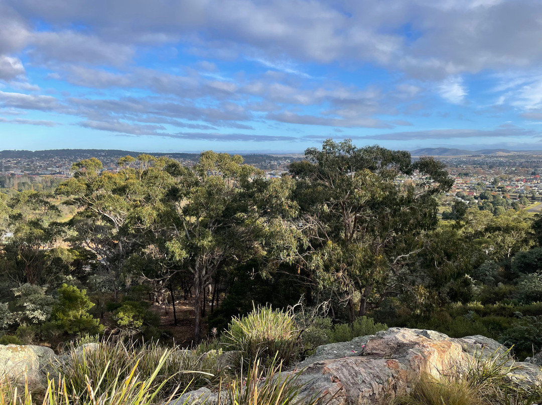Rocky Hill Lookout景点图片