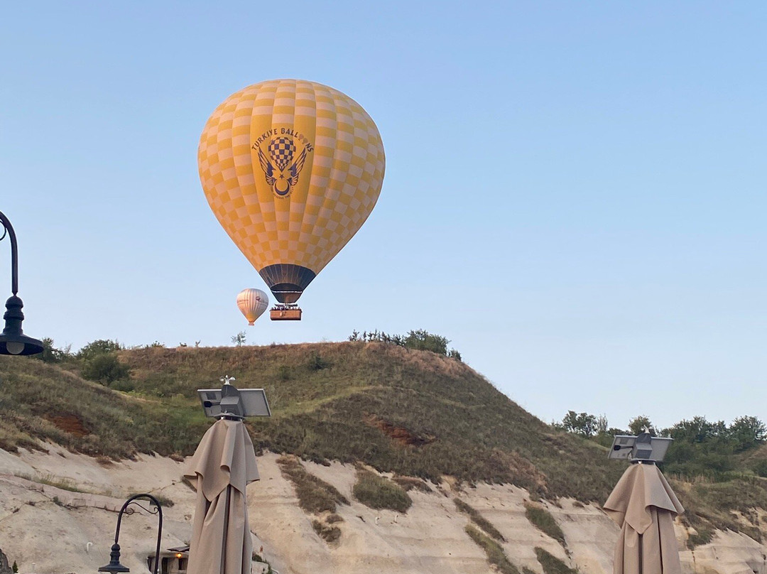 Avilla Cave Hotel主图