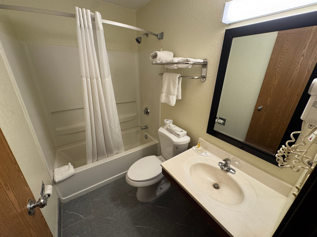 Super 8 by Wyndham Augusta主图