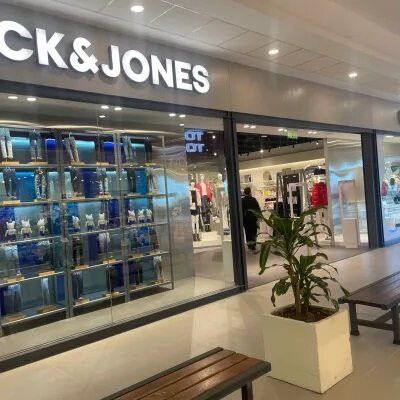 Colonia Shopping-科洛尼亚·德尔萨克拉门托城必去景点