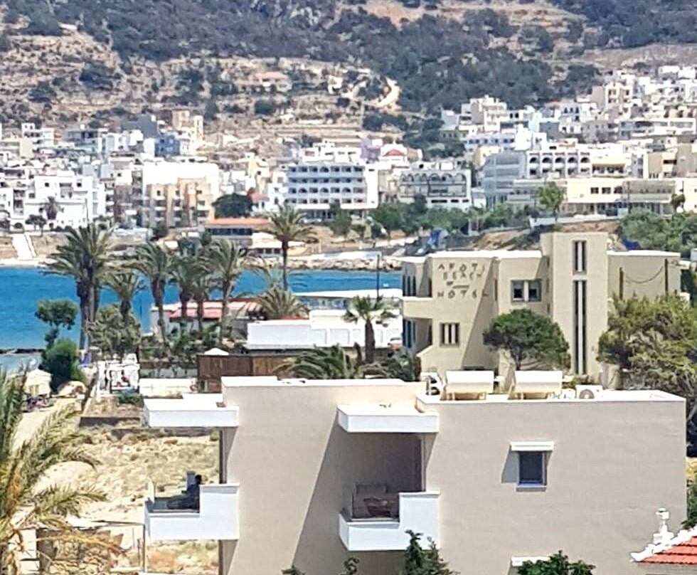 Konstantinos Palace主图