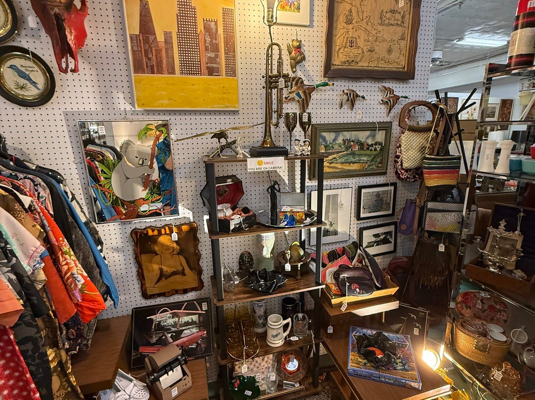 The New Lincoln Antique Mall-芝加哥必去景点