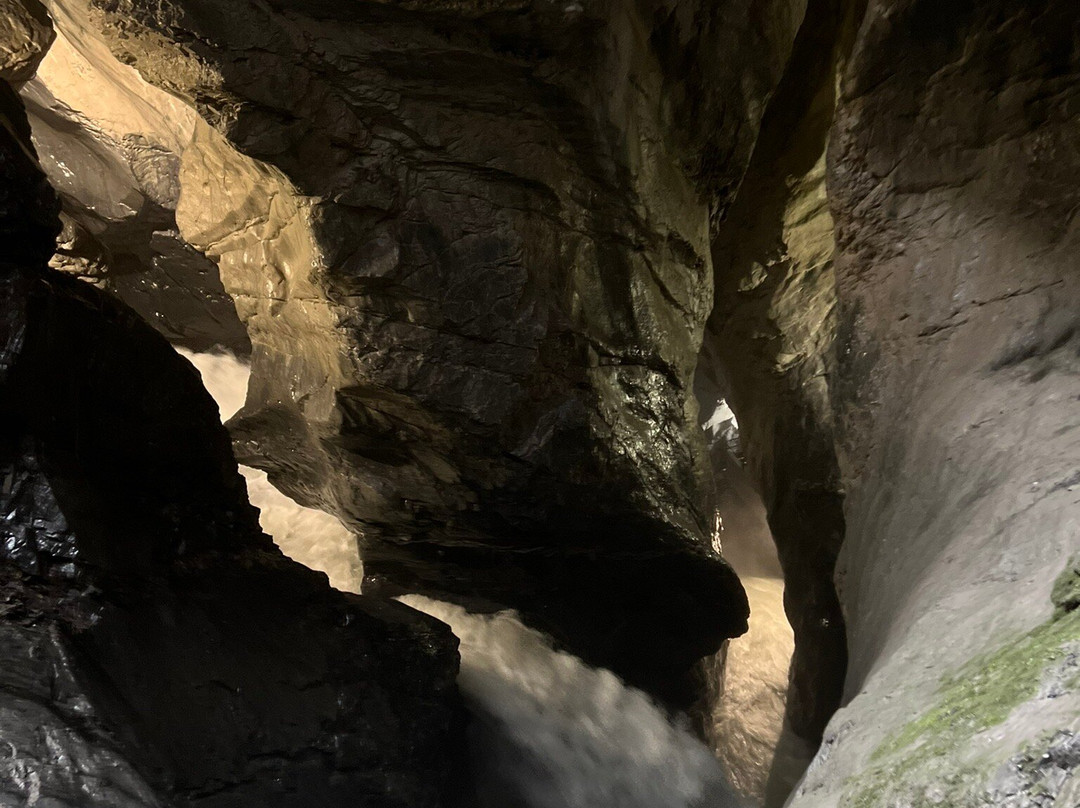 Trümmelbach-劳特布龙嫩必去景点