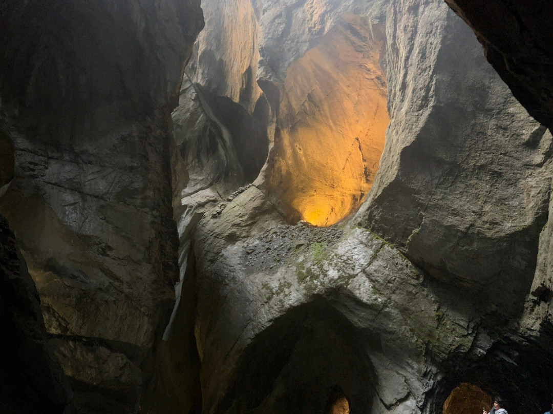 Trümmelbach-劳特布龙嫩必去景点