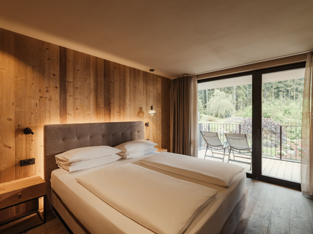 Waldrast - Forestside Living主图