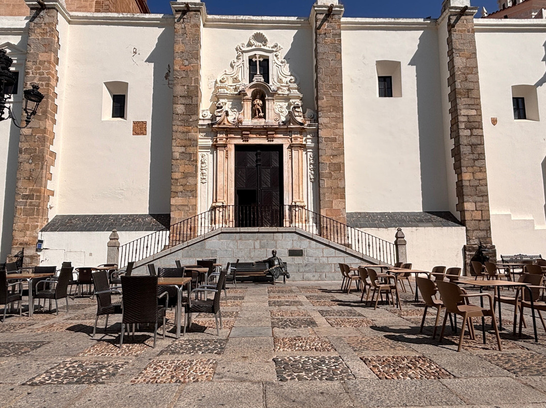 Iglesia de San Miguel Arcangel-Jerez de los Caballeros必去景点