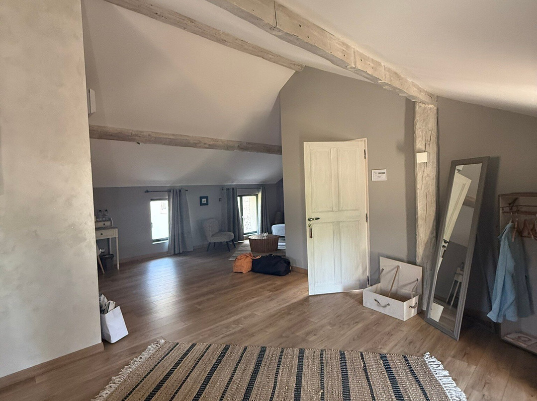 Mas aux Cedres主图