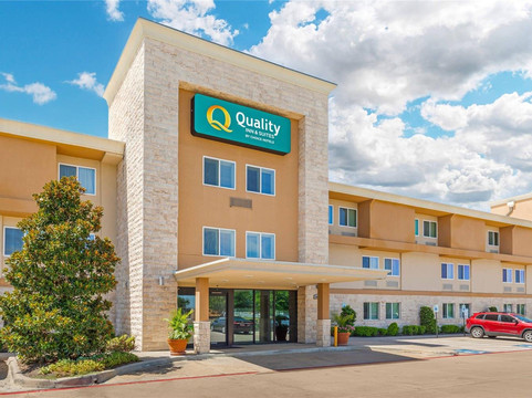 Quality Inn & Suites Plano East - Richardson