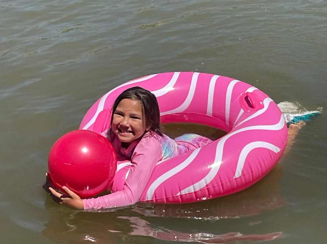 New Melones Lake Marina-Angels Camp必去景点