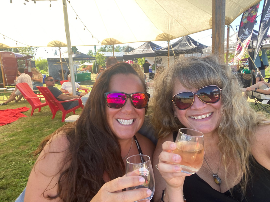 Fraser Valley Cider Company-兰里市必去景点