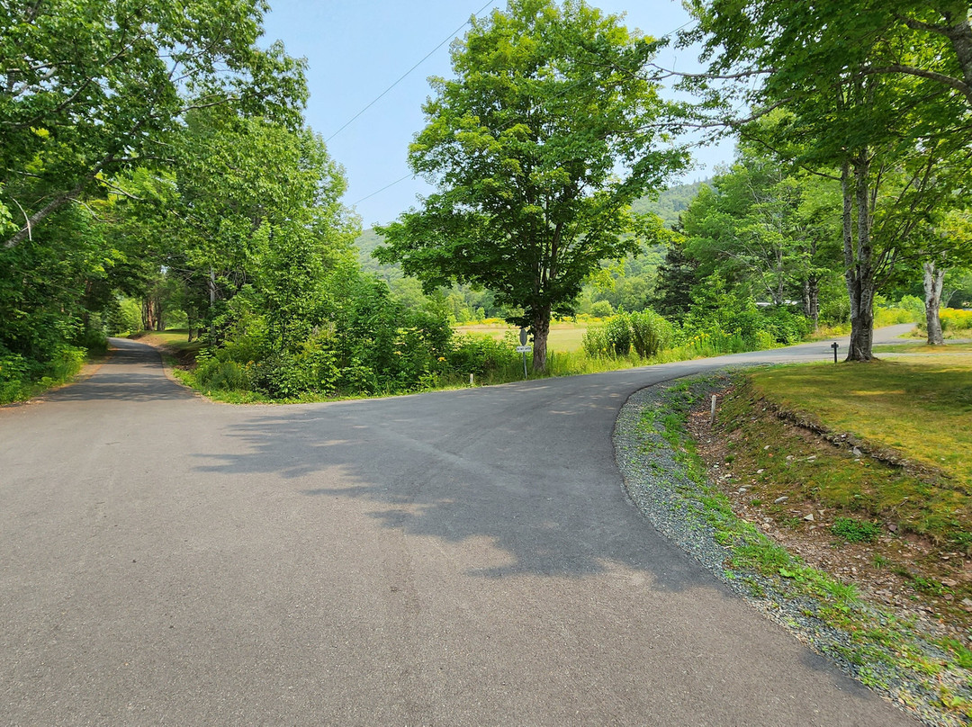 Whycocomagh Provincial Park-East Lake Ainslie必去景点