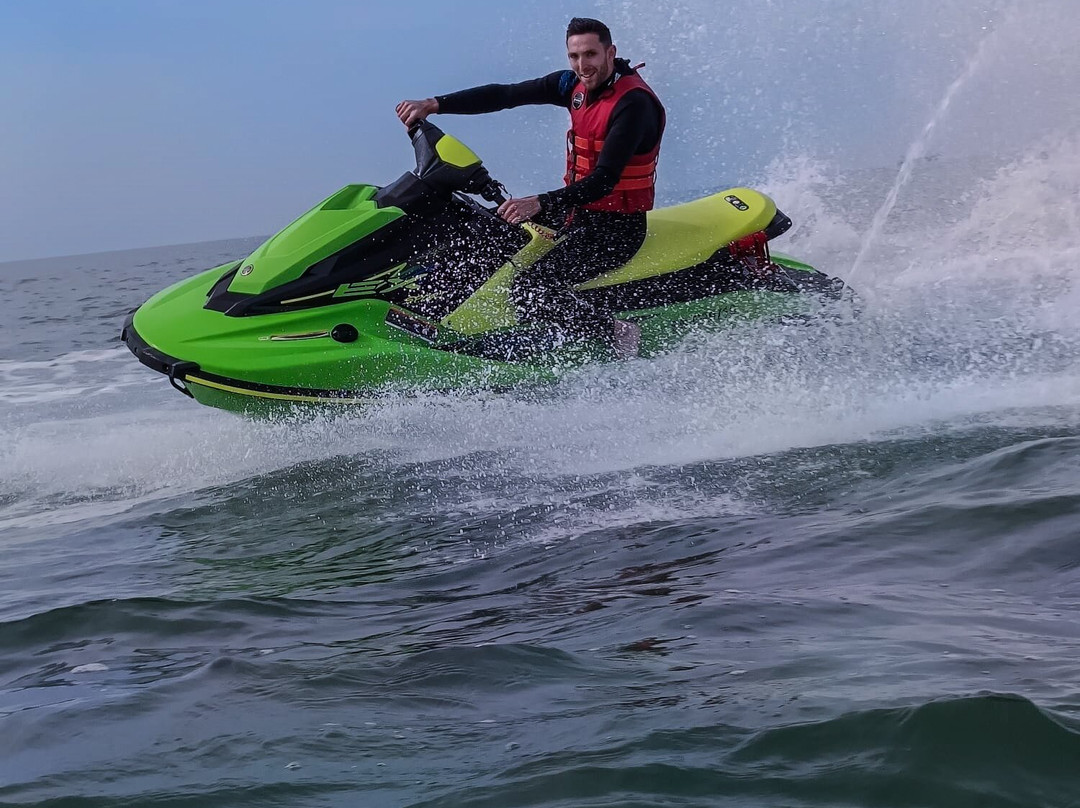 Atlantic Jet Evasion-拉博尔埃斯库布拉克必去景点