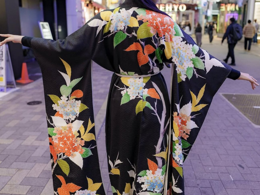 -kimono Shop- Shibuya Tsumugi-Udagawacho必去景点
