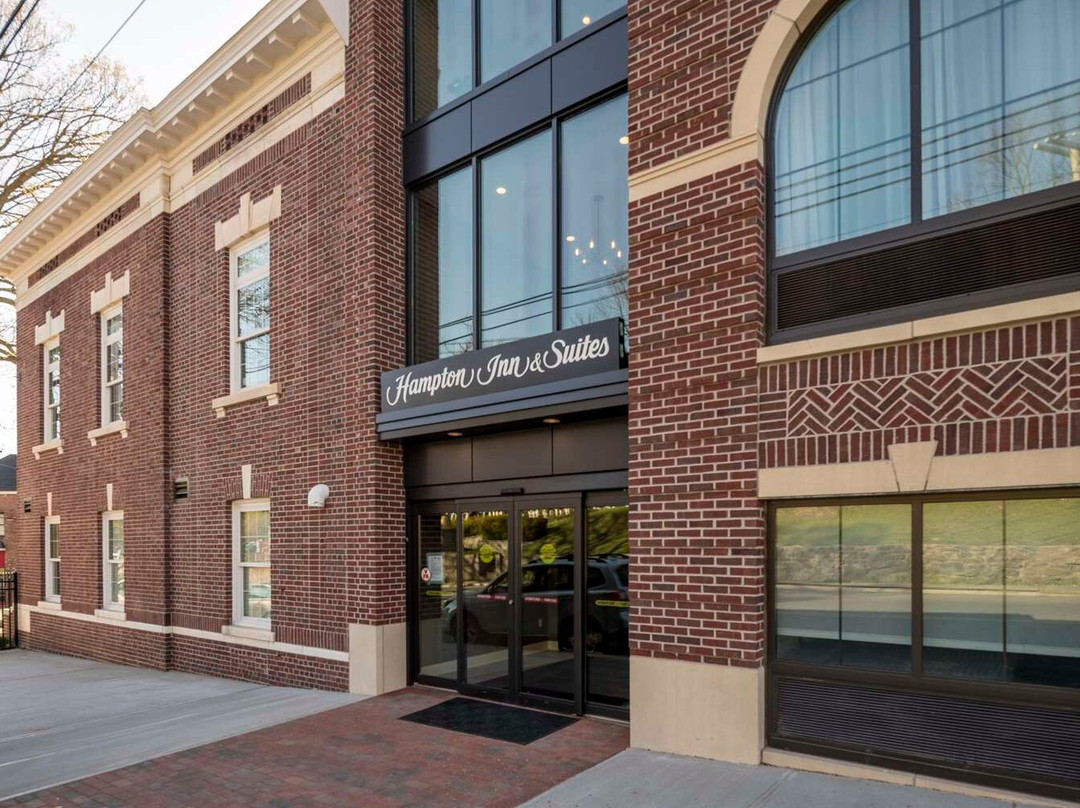 Hampton Inn And Suites Huntington Downtown