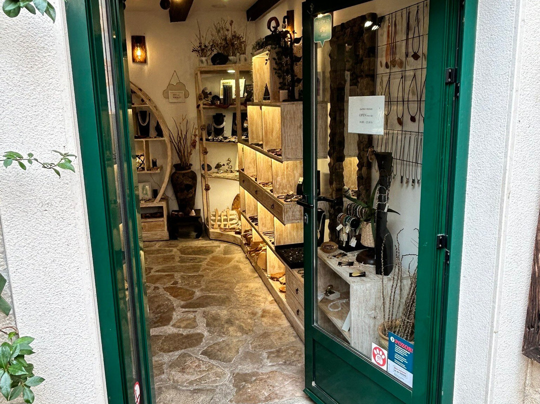 Art Shop Unique-普莫斯特必去景点