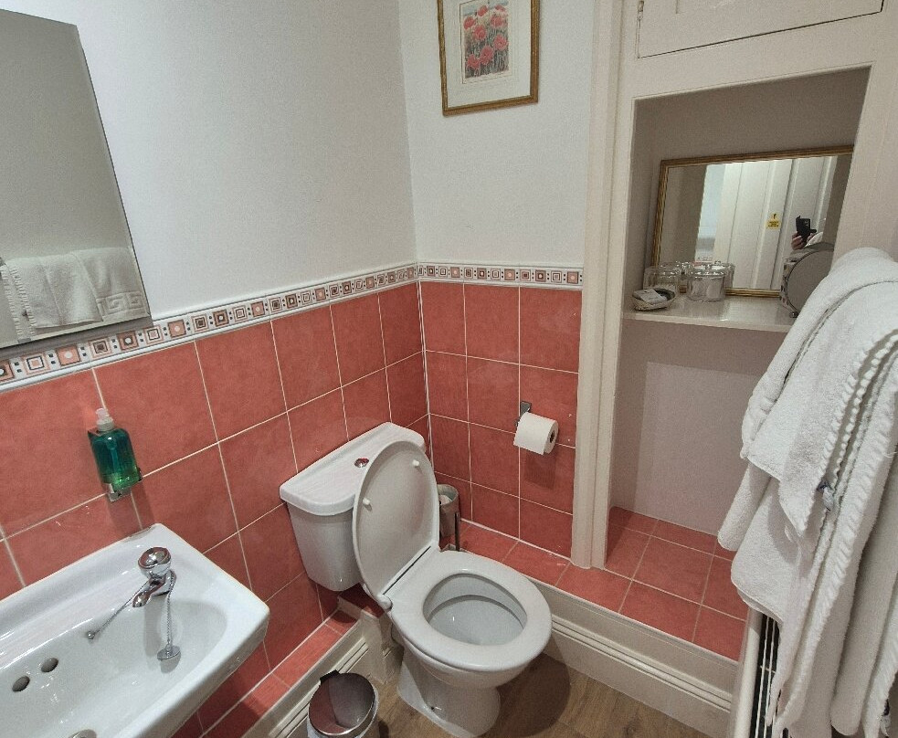 Cedar House B&b And Holiday Lets主图