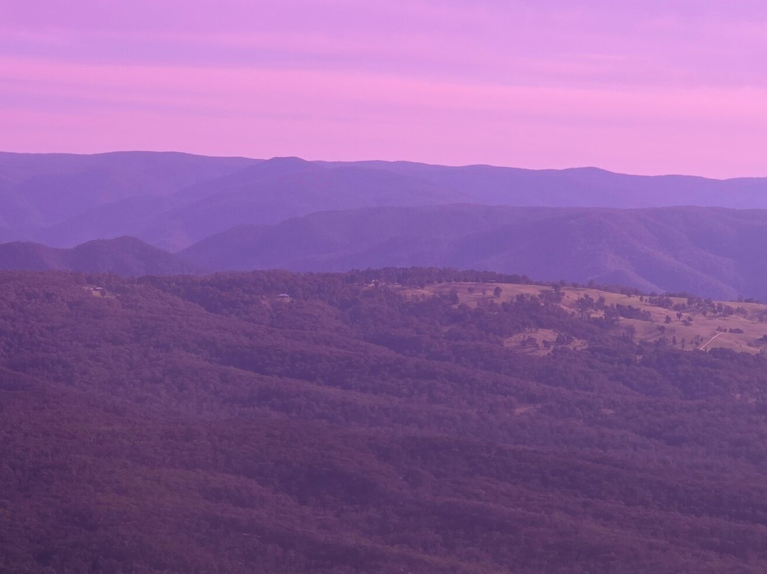 Cahill's Lookout-卡通巴必去景点