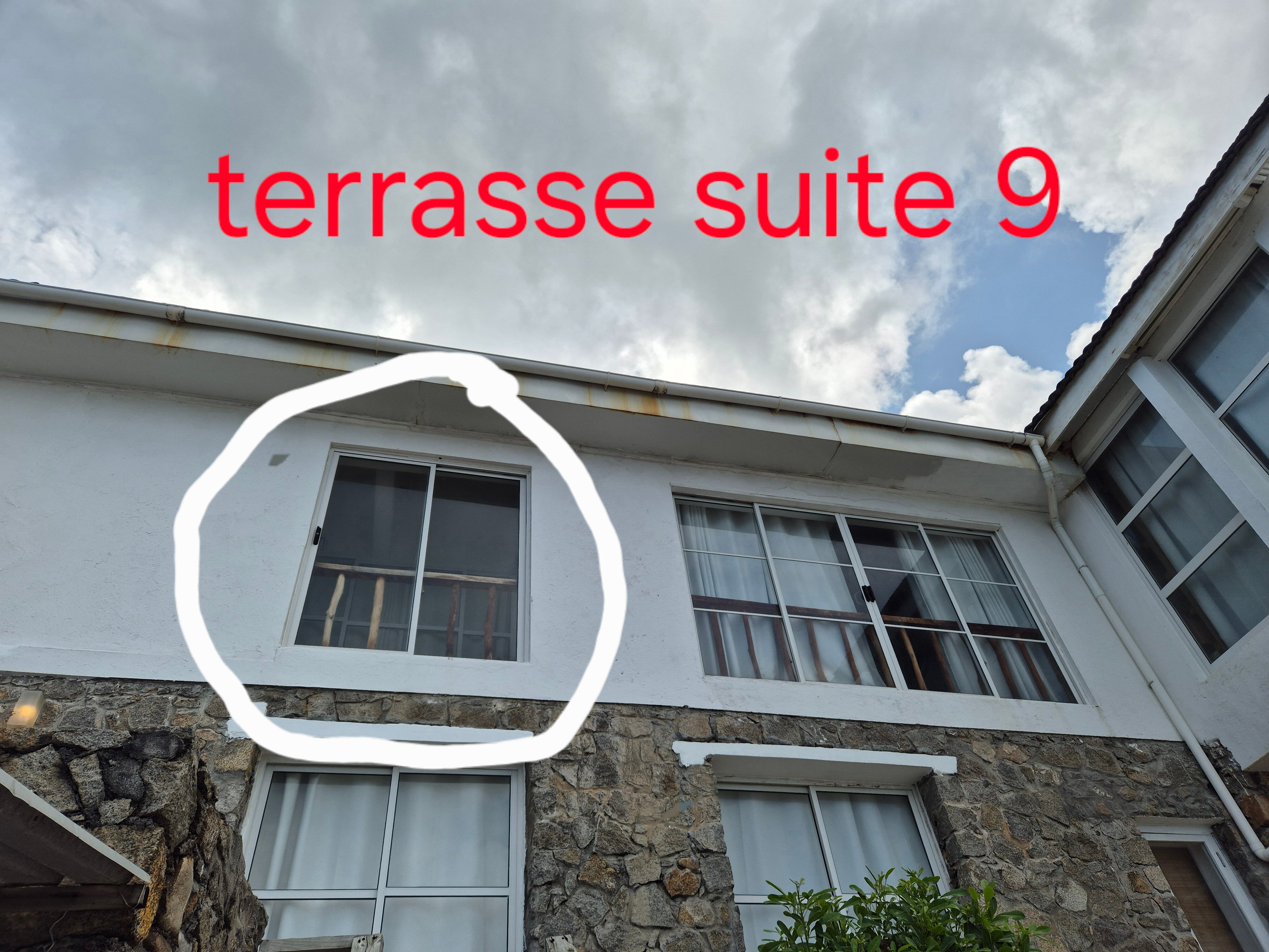 布里斯酒店-官方