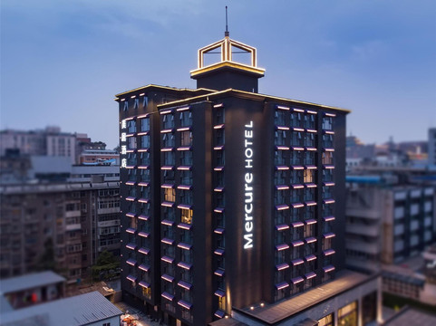 西安钟楼回民街美居主图