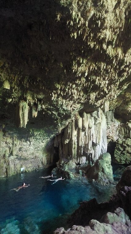 Cenote Cueva Saturno Carbonera-Boca de Camarioca必去景点