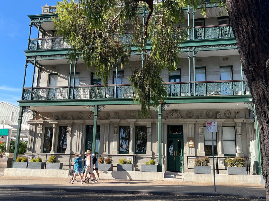 Grand Hotel Portarlington主图