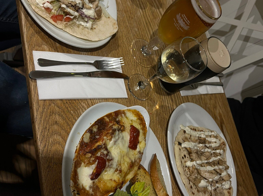 Holly Bush Inn主图