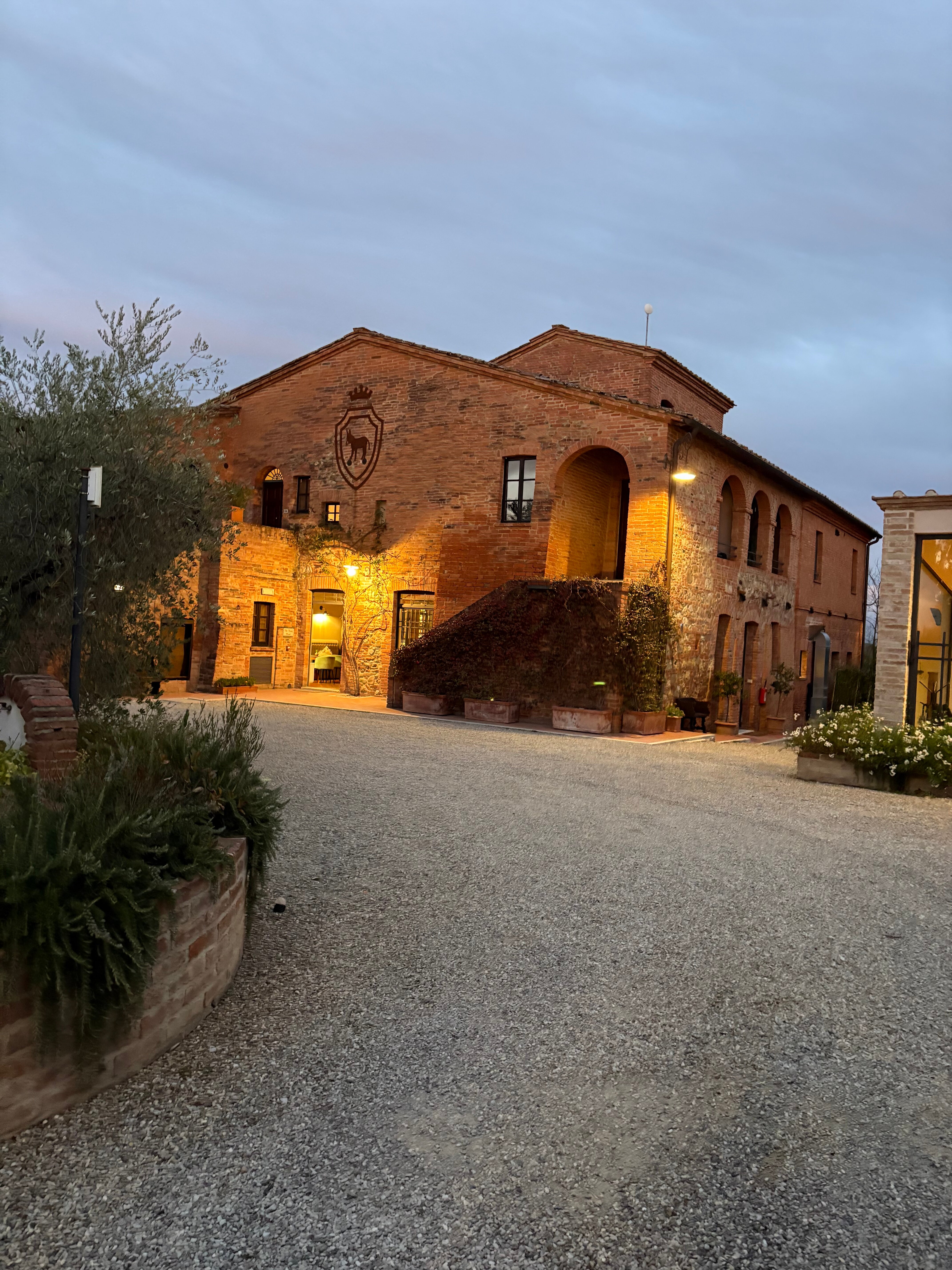 Borgo San Vincenzo-官方