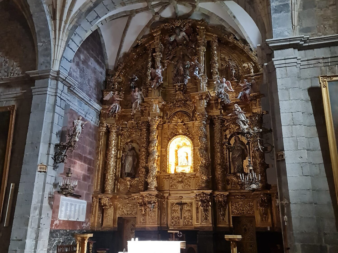 Ermita de Nuestra Senora de Las Nieves-Ampuero必去景点