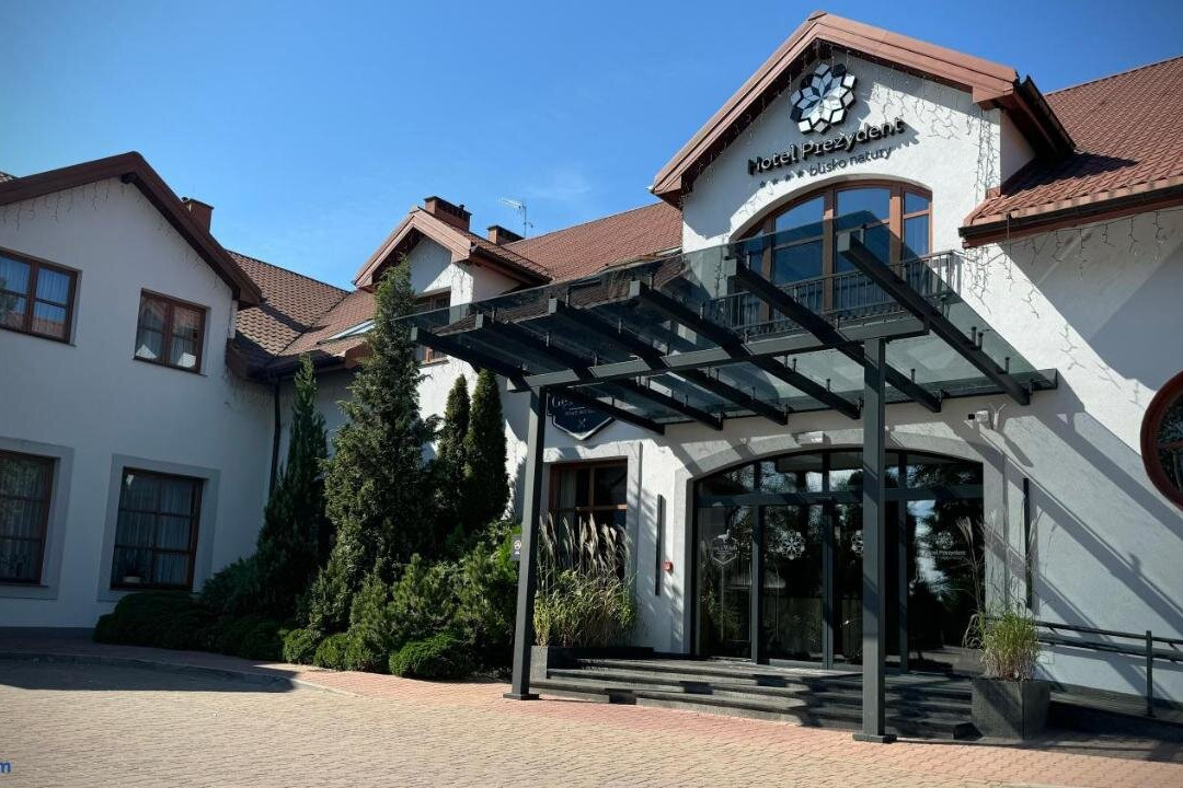Smardzewice酒店住宿-Hotel Prezydent