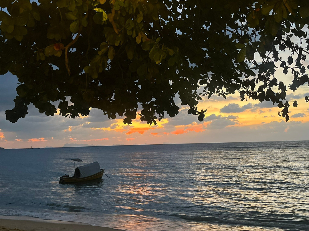 Ban Si Thanu酒店住宿-海之花简易别墅旅馆