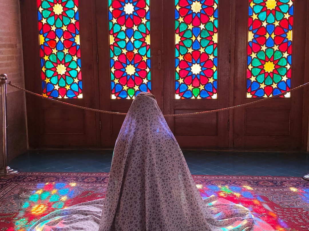 Yol Bir Iran Tours-德黑兰必去景点