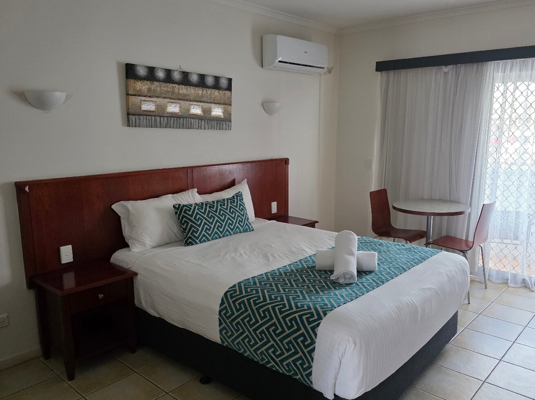 Coffee House Apartment Motel主图