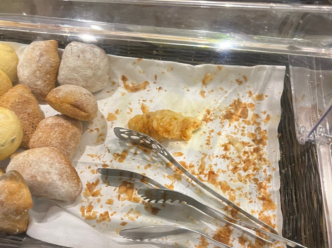 日内瓦碧玉马诺特酒店主图