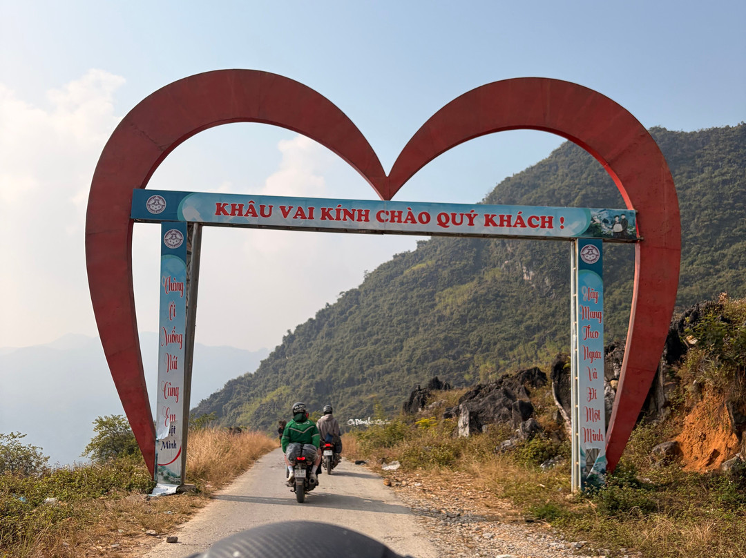 Ha Giang Loop Tour by Mama's Homestay-Dong Van必去景点