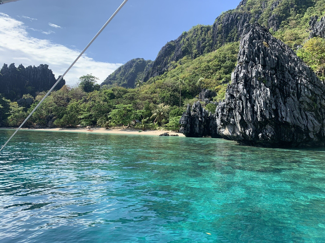 Bebeladan Beach Resort