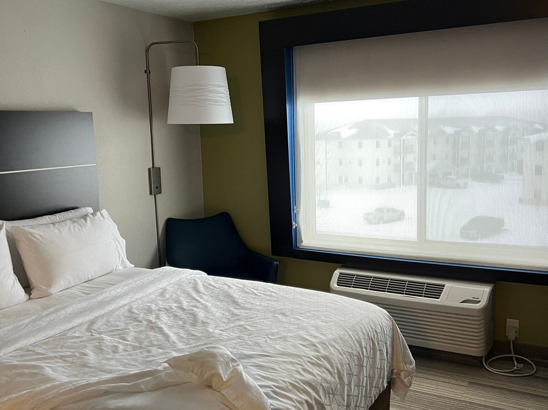 Holiday Inn Express & Suites Le Mars By IHG主图