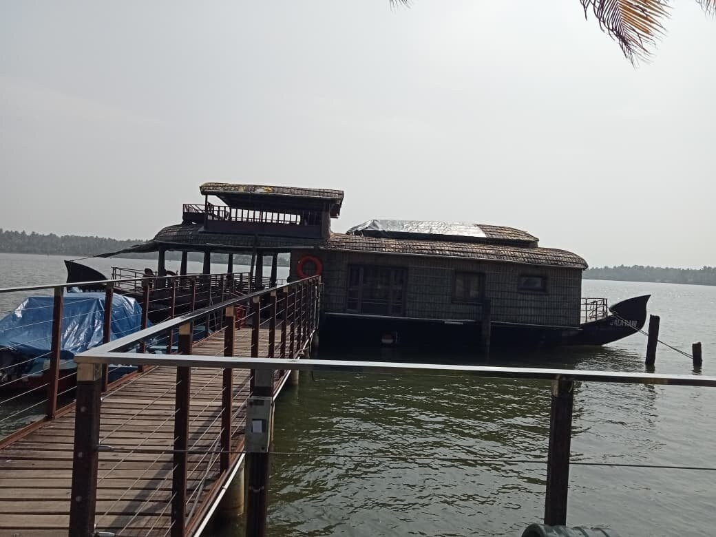 Blue Serene Resorts主图