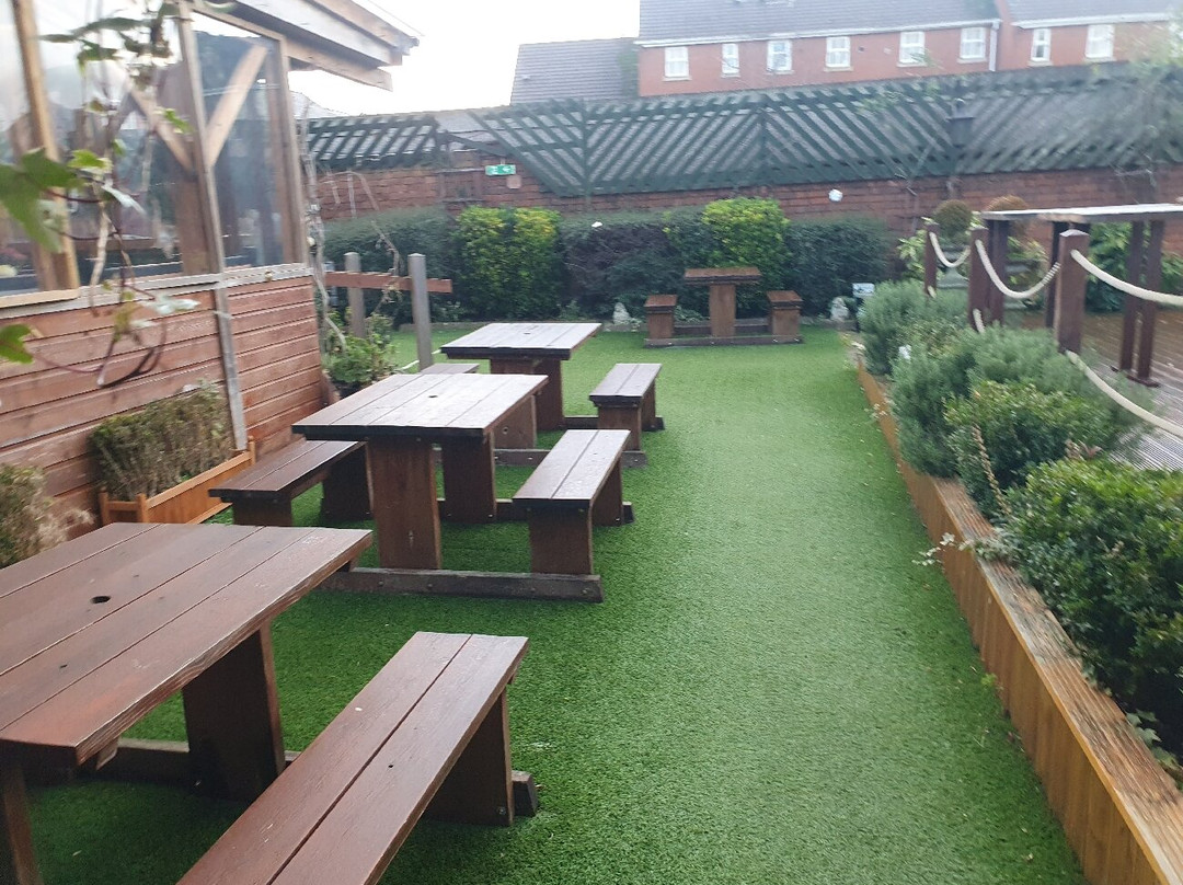 The Old Fourpenny Shop Hotel主图