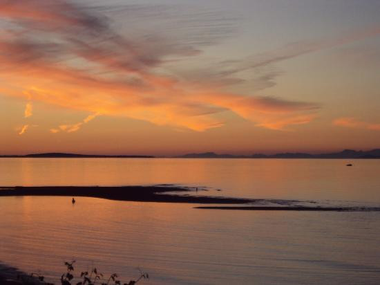 Qualicum Beach House主图