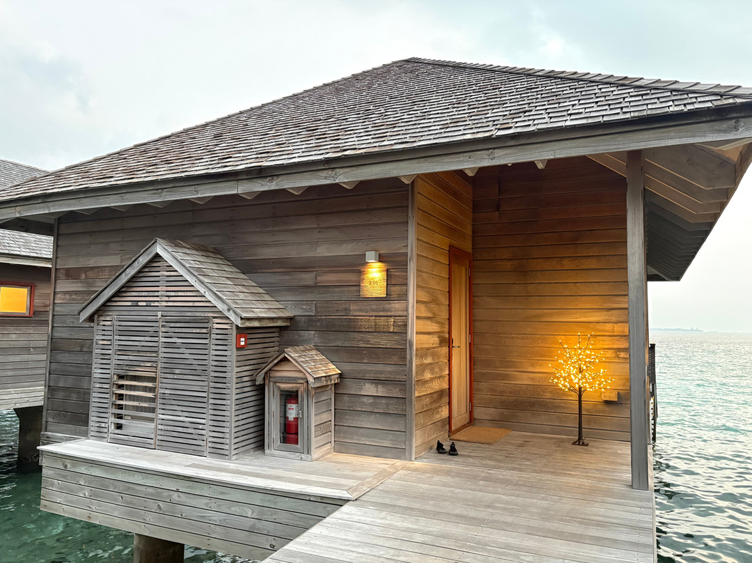 胡拉瓦尔西岛度假村主图