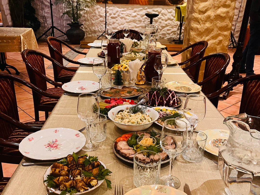 Kuldne 1988 Retro Restaurant