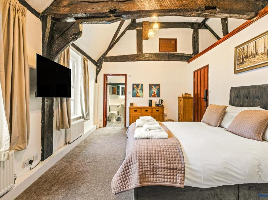 The George Inn
