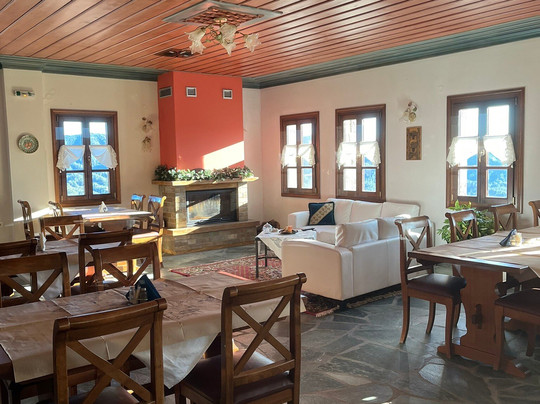 Papigiotis Hotel主图