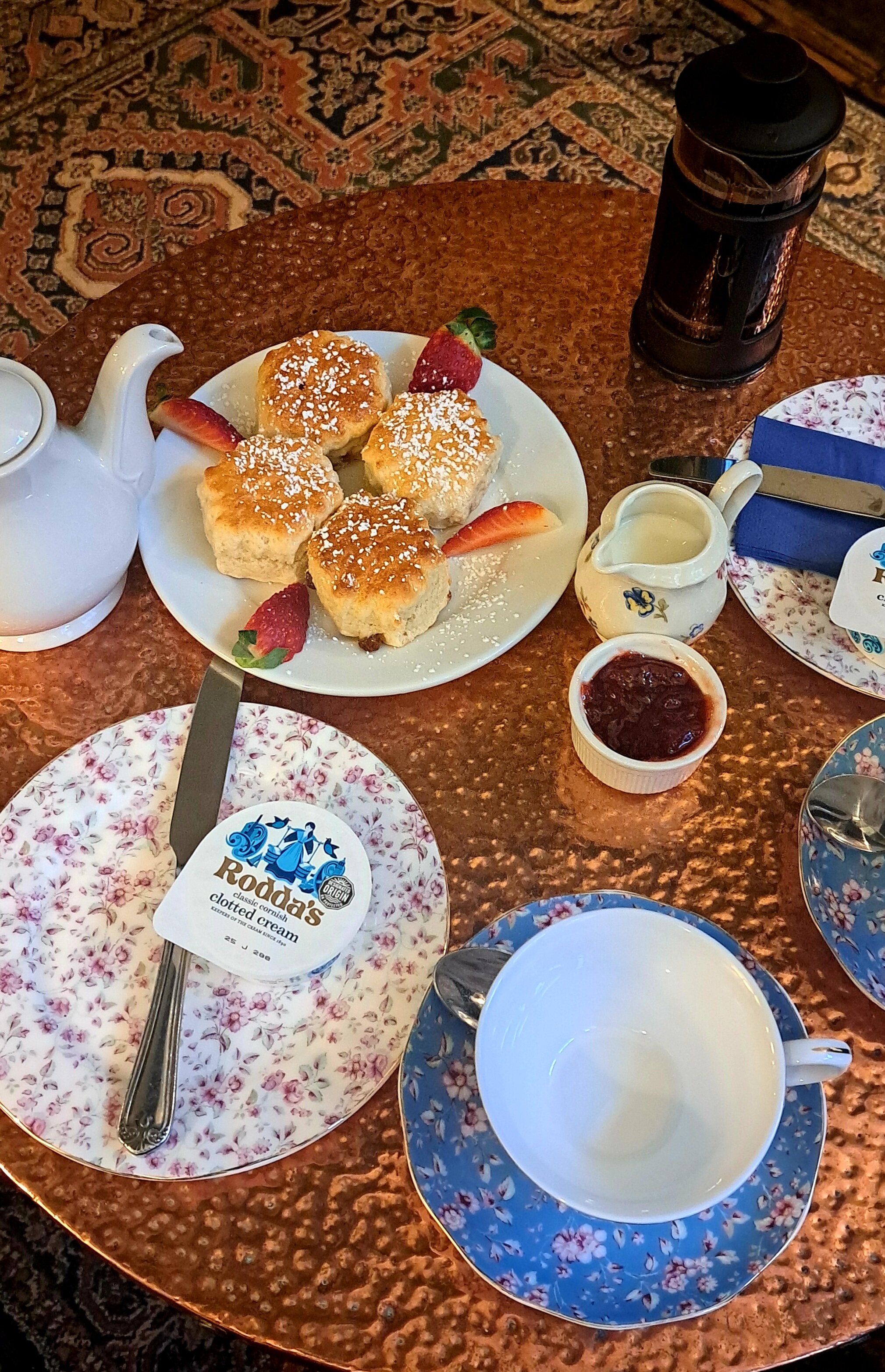 Marlborough Arms-官方