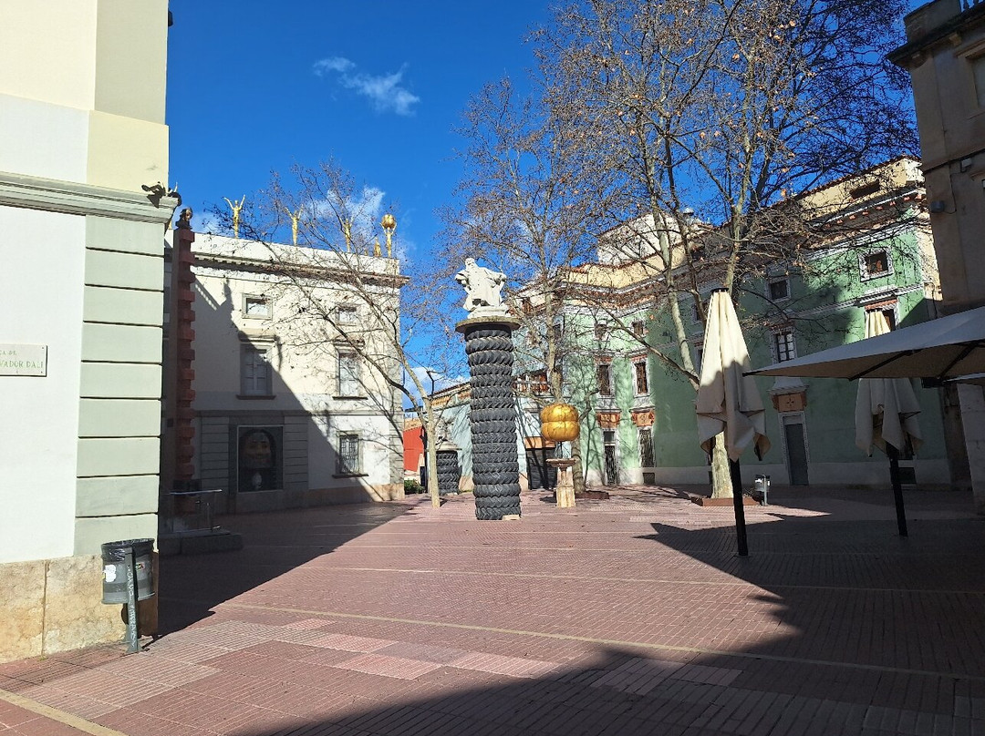 Monumento a Salvador Dali-菲格拉斯必去景点