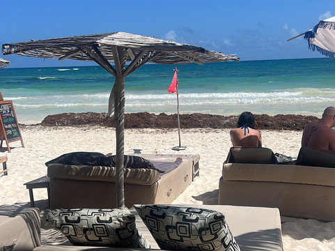 图卢姆卡南成人游乐场水疗酒店主图