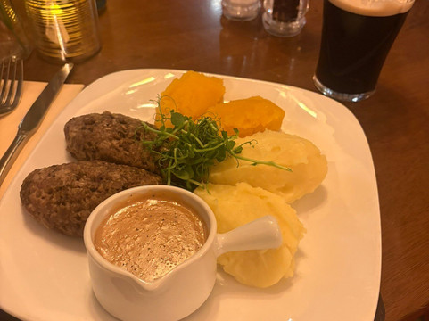 格拉泽特乡村民宿酒店主图