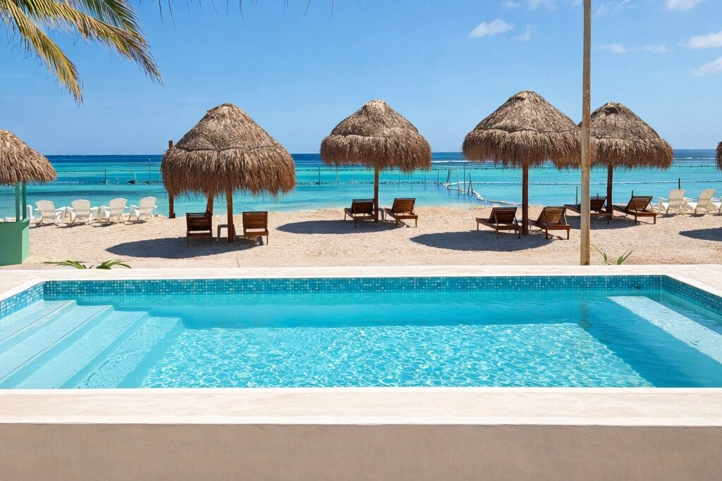 All Inclusive Beach Break Pass at Mambos Beach Club-Mahahual必去景点